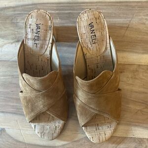 Women’s Suede Sandals